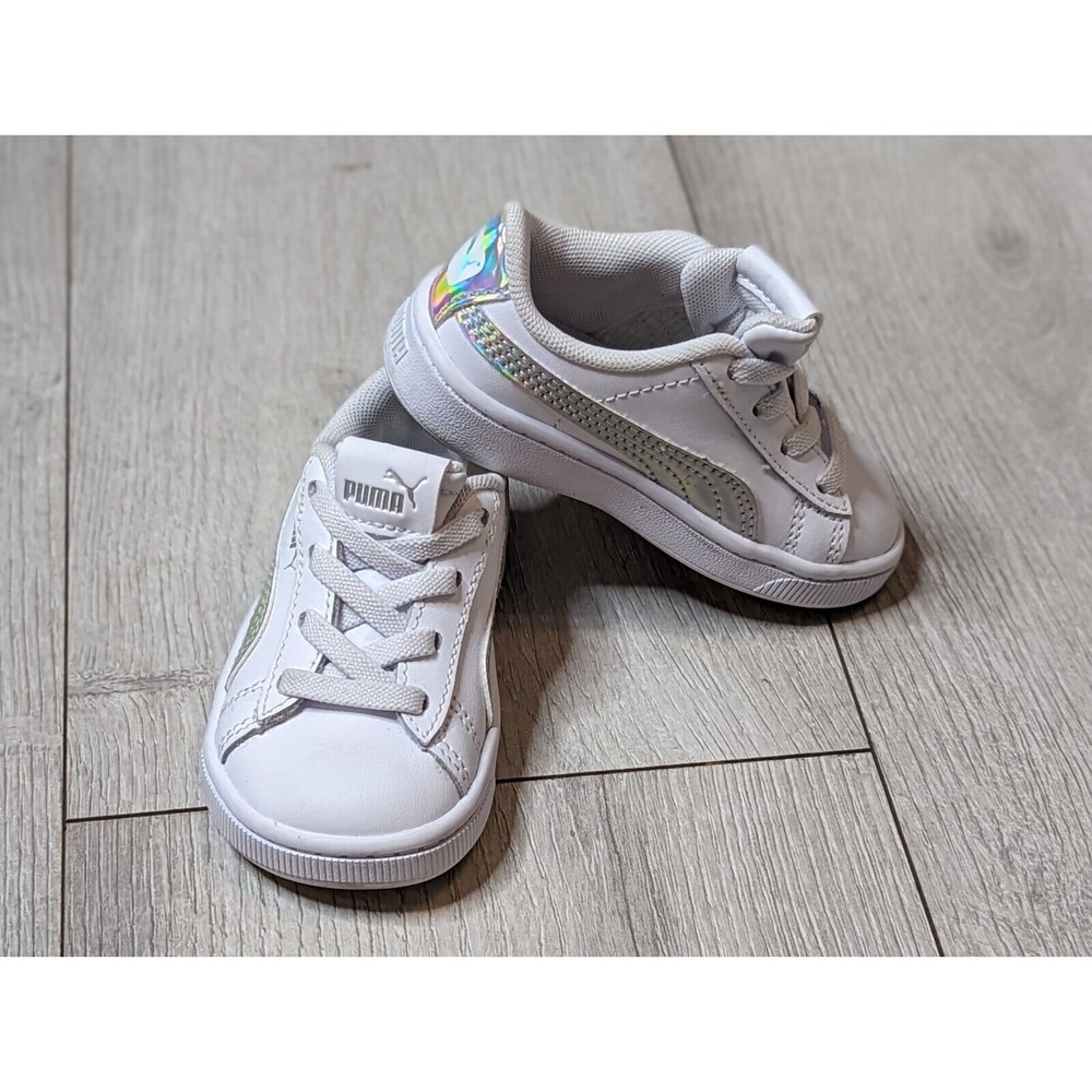 Puma Unisex Size 5c Classic White Leather Iridescent Sneakers 381499-01 Lace Up